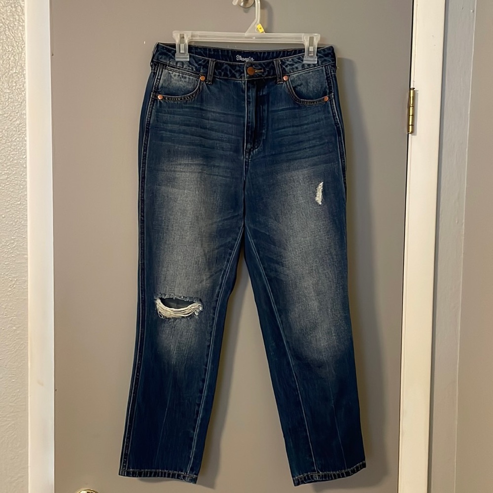 Wrangler high rise cropped jean size 26